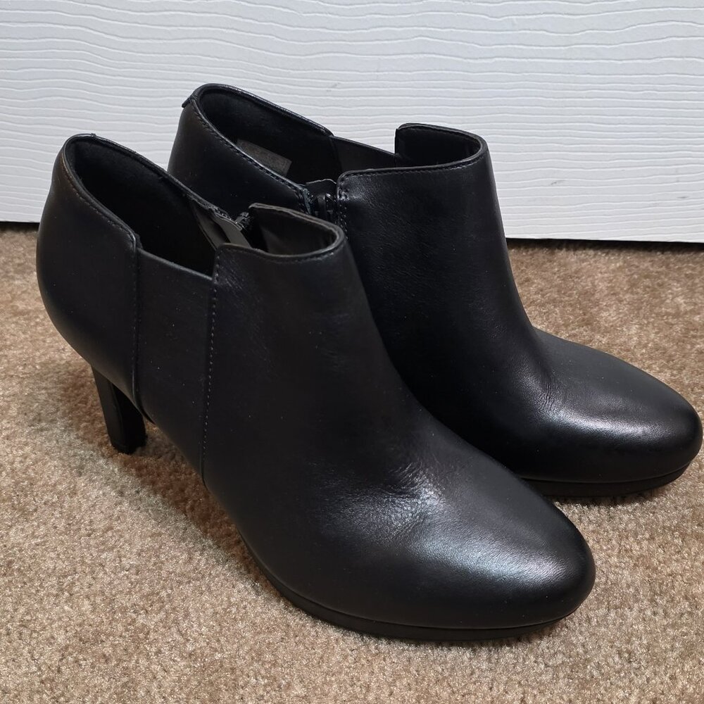 Collections by Clarks Ultimate Comfort Heel Ankle Bootie Leather Black sz 9,5